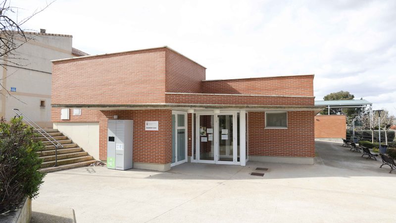 Centro salud fachada_5_11zon